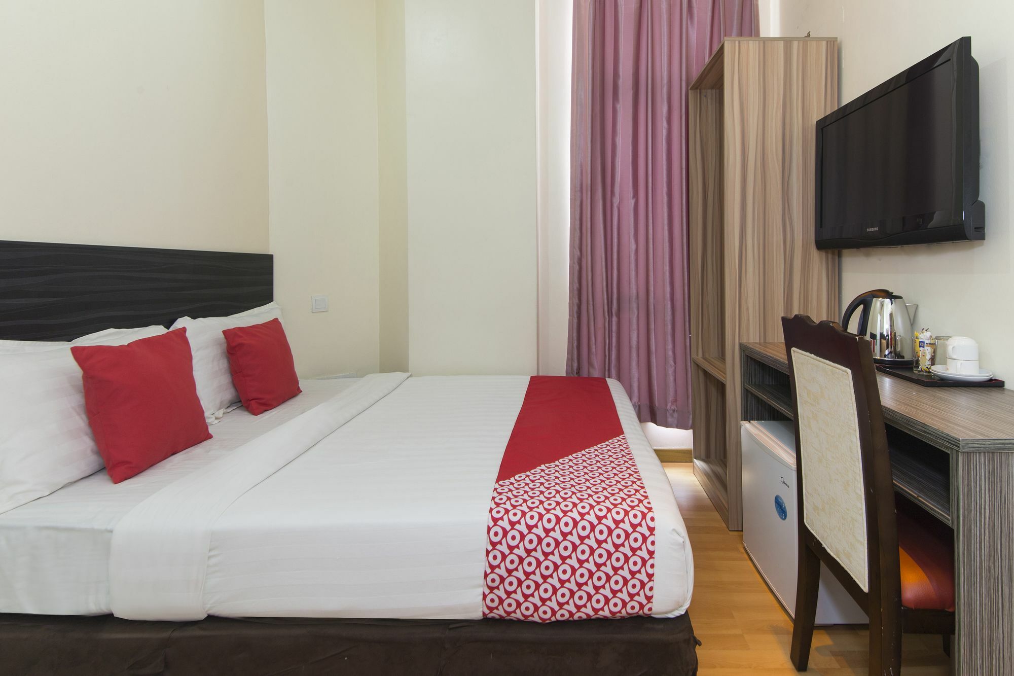 Hotel Super Oyo 331 I Boutique 2*
